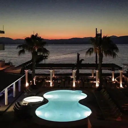 Quayside Village (adults Only) Hotel