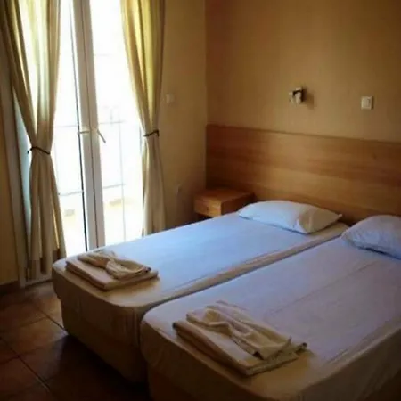 Hotel Quayside Village (adults Only) 2*