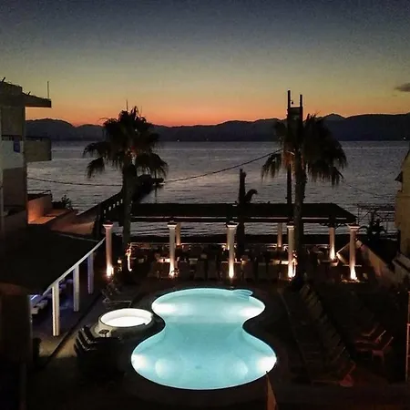Quayside Village (adults Only) Hotel 2*